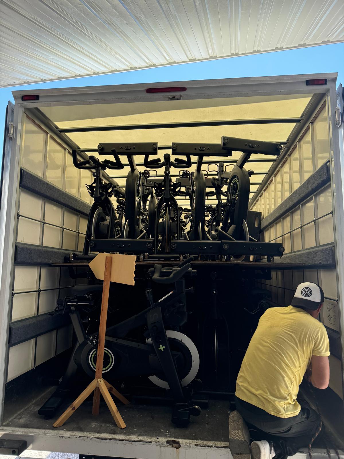 Logística-de-material-fitness-para-eventos-deportivos-y-corporativos Logística-de-material-fitness-para-eventos-deportivos-y-corporativos